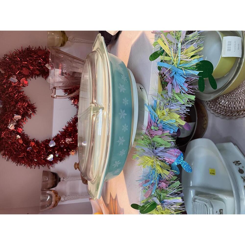 Pyrex Vintage Snowflake Divided Dish 1.5 Qt Mid‑Century Casserole